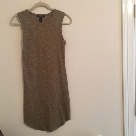 Sleeveless dress - Picture 2 of 3